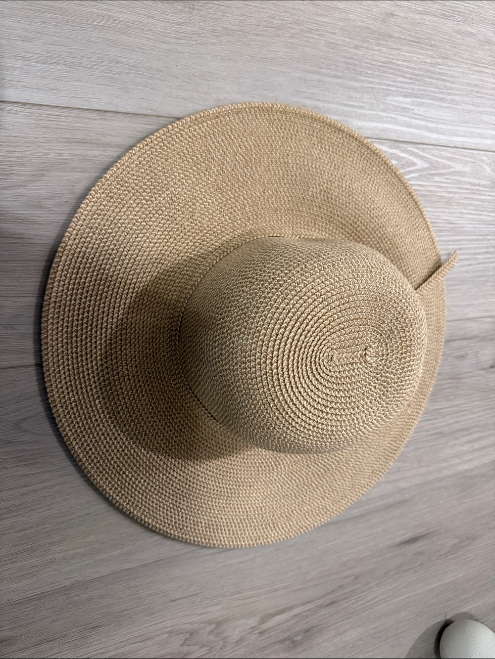 Classic Wide-Brim Straw Sun Hat - Beige
